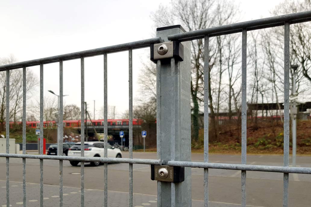 Pfosten - Gawron & Co. Zaunbau Metallbau Stahlbau für Norddeutschland