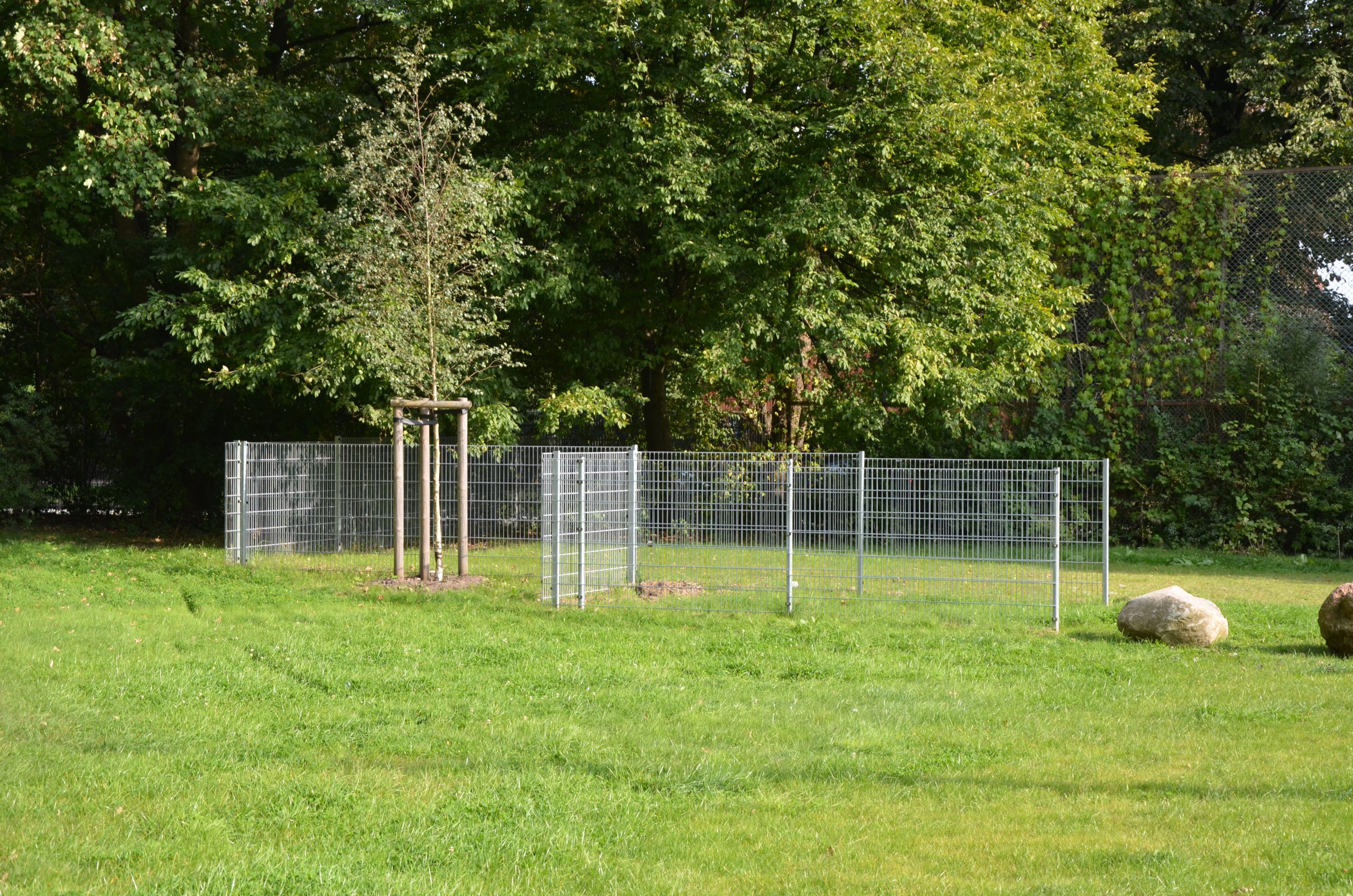 Laubsammelplatz aus Doppelstabmatten