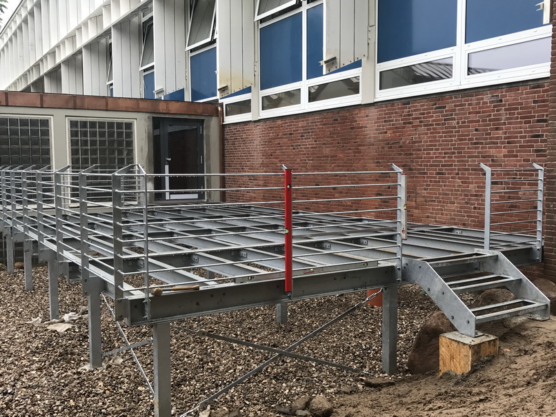 Terrasse Podest  Stahlkonstruktion Treppe, Stahlbau Schlosserei Gawron