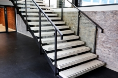 Innentreppe, Geländer, Treppe, Galsfüllung Stahlbau Schlosserei Gawron